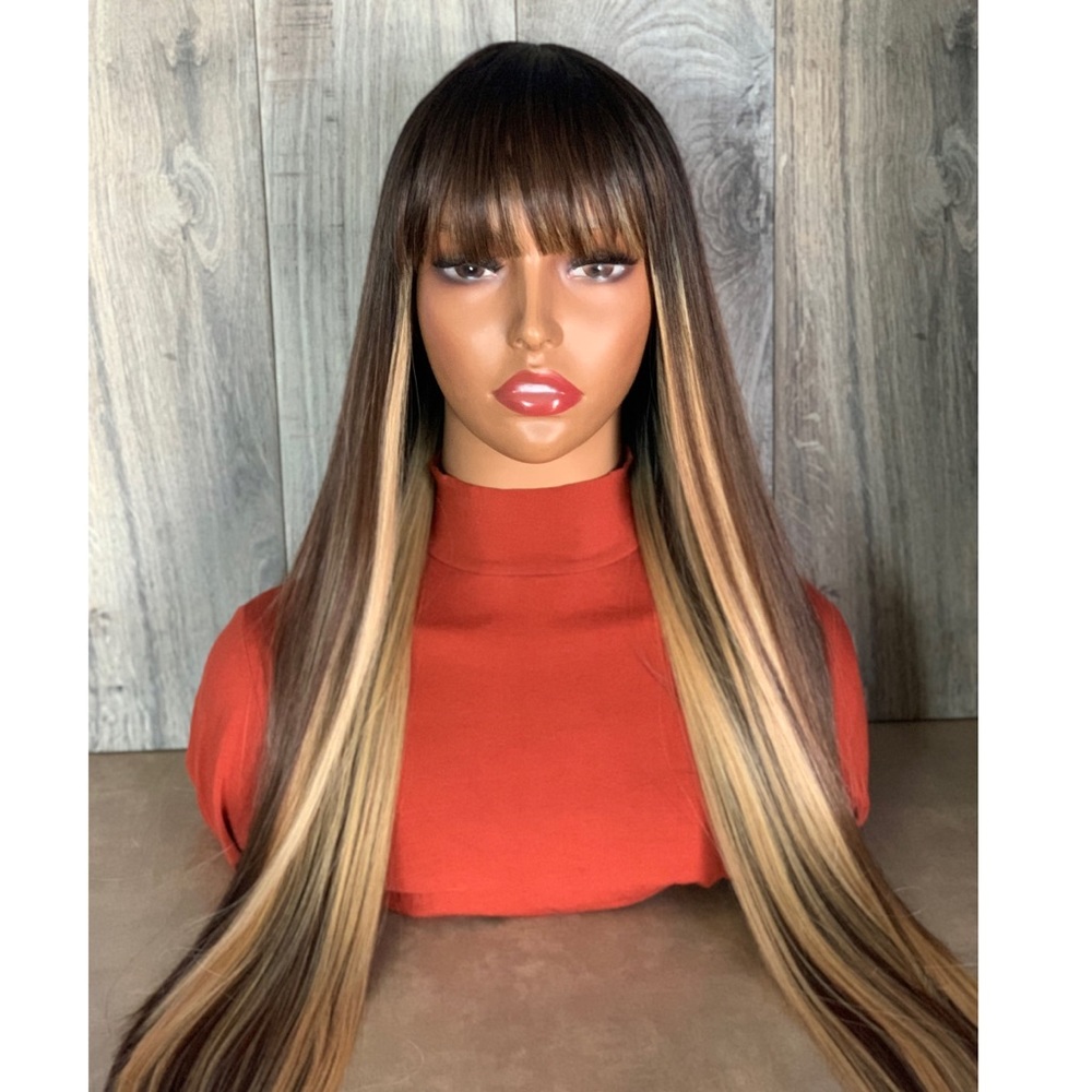 Long Ombre Highlights Wig With Bangs